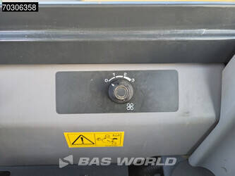 2024-komatsu-pc55mr-5e0-44940723