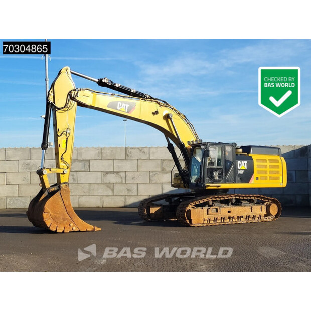 2018 Caterpillar 352F-44940739