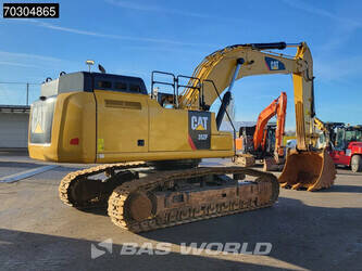 2018-caterpillar-352f-1404848-44940744