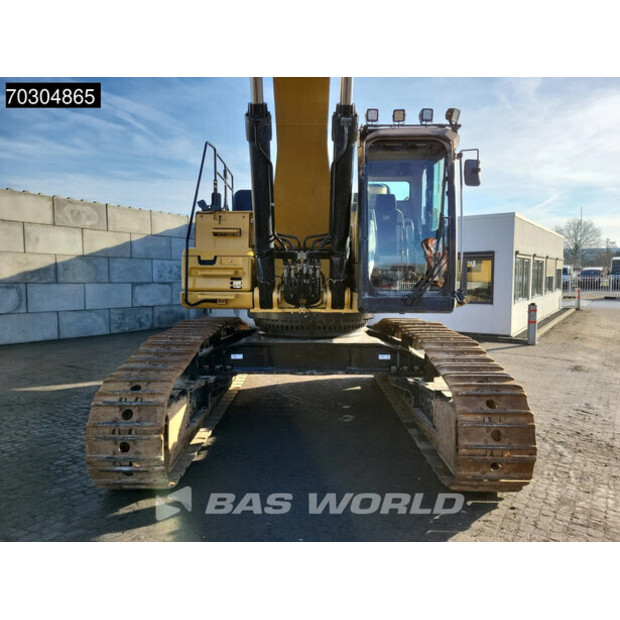 2018 Caterpillar 352F-44940750