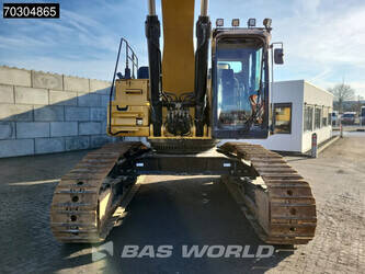 2018-caterpillar-352f-1404848-44940750