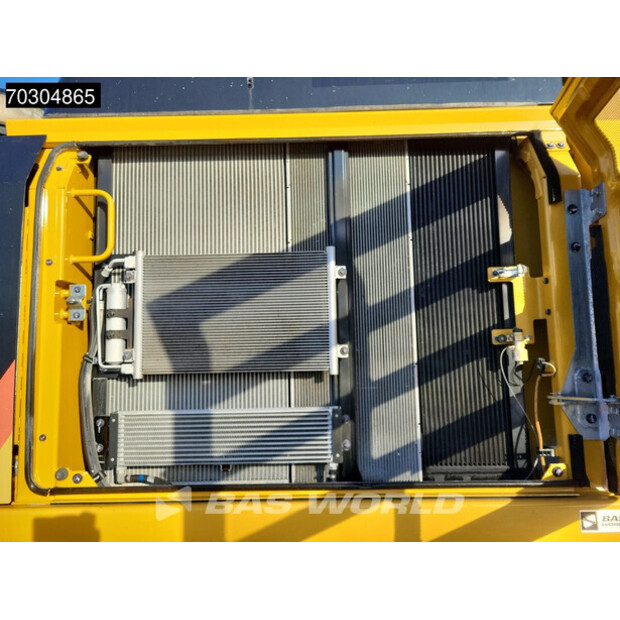 2018 Caterpillar 352F-44940767