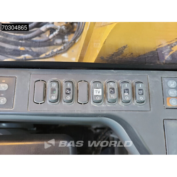2018 Caterpillar 352F-44940783