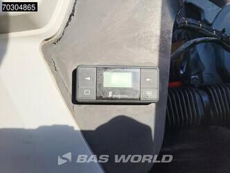 2018-caterpillar-352f-1404848-44940785