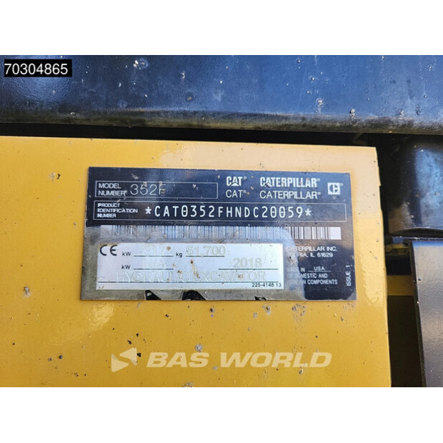 2018 Caterpillar 352F-44940789