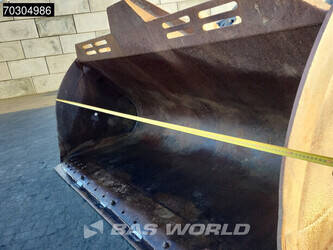 2013-volvo-l70g-1404856-44940897