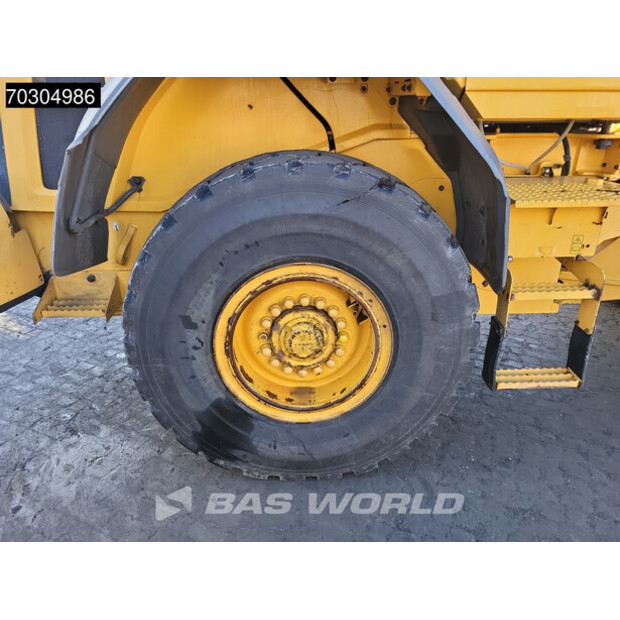 2013 فولفو L70G-44940911