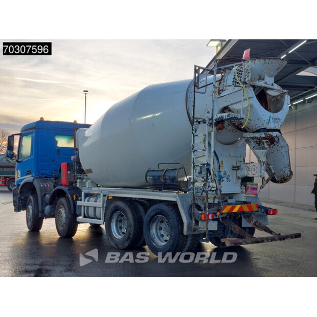 2017 مرسيدس بنز AROCS 3240-44940947