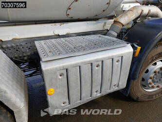 2017-mercedes-benz-arocs-3240-1404859-44940966