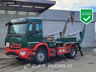 Image for Skip Trucks 2016 Mercedes-Benz Arocs 1833