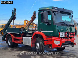 2016-mercedes-benz-arocs-1833-1404862-44941035