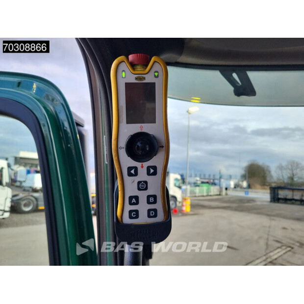 2016 مرسيدس بنز Arocs 1833-44941049