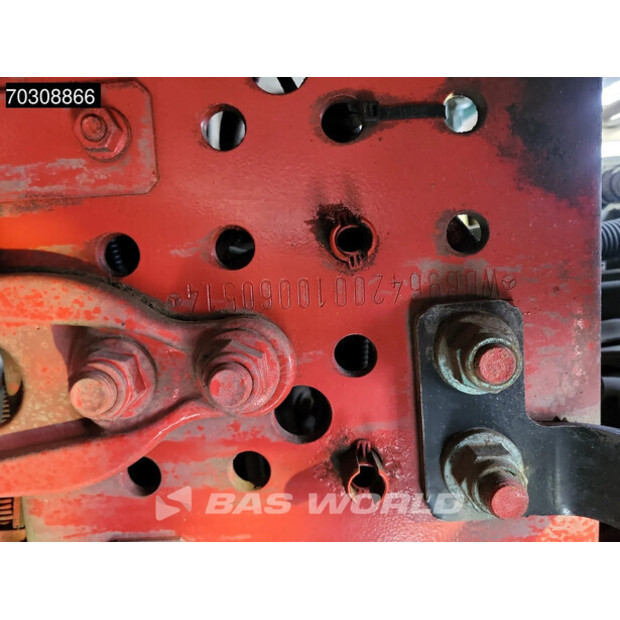 2016 مرسيدس بنز Arocs 1833-44941057