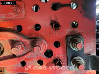 2016-mercedes-benz-arocs-1833-1404862-44941057