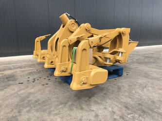 2025-caterpillar-120m3-1404958-44942073