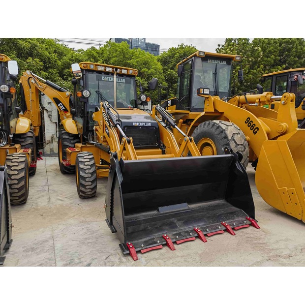 2022 كاتربيلر 420F-44942379