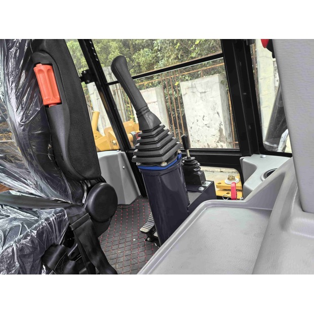 2022 Caterpillar 428F-44942449