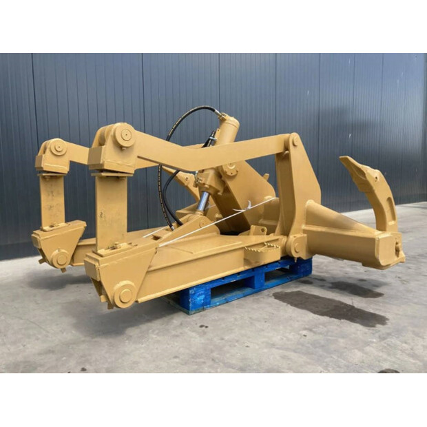 2025 كاتربيلر D6T2-44942542