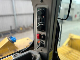 2020-caterpillar-d6-lgp-1405045-44942695