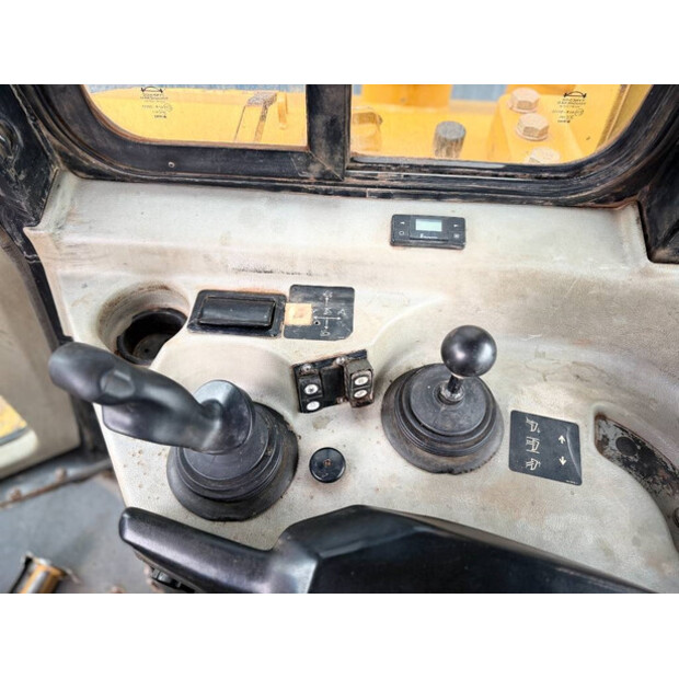 2007 Caterpillar D6R XLIII-44942900