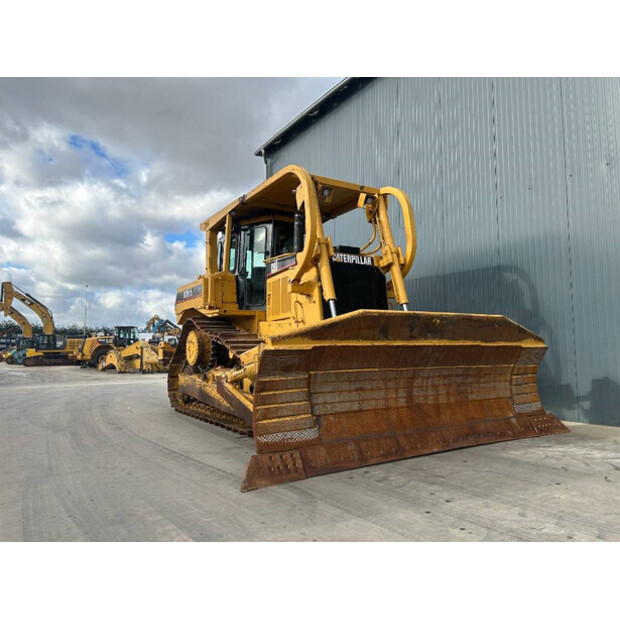 2005 Caterpillar D7RII-44943078