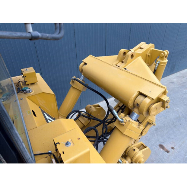 2019 كاتربيلر D8T-44943157