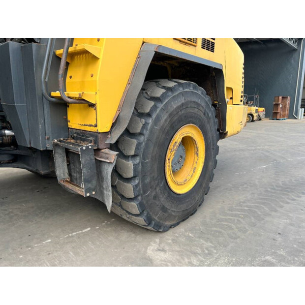 2012 Komatsu HM400-3-44943789