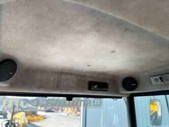 2010-volvo-a40e-1405079-44943931