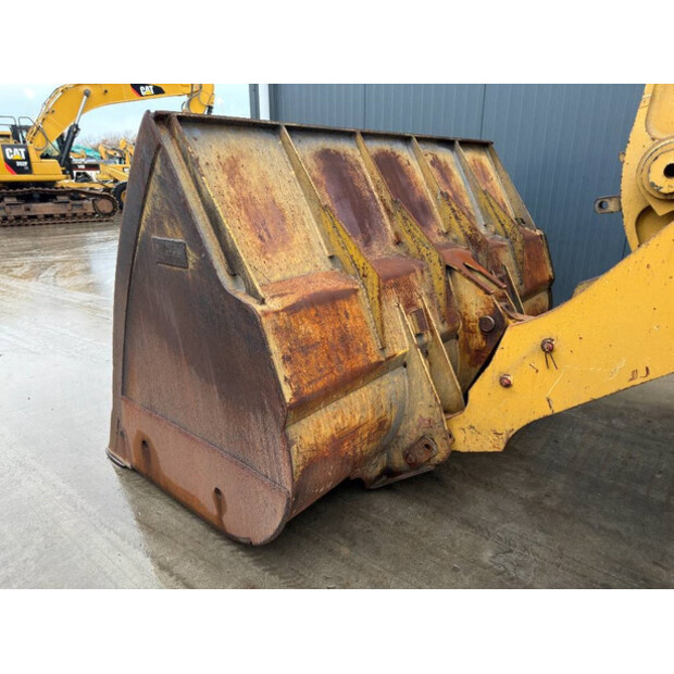 2000 كاتربيلر 938G-44944248