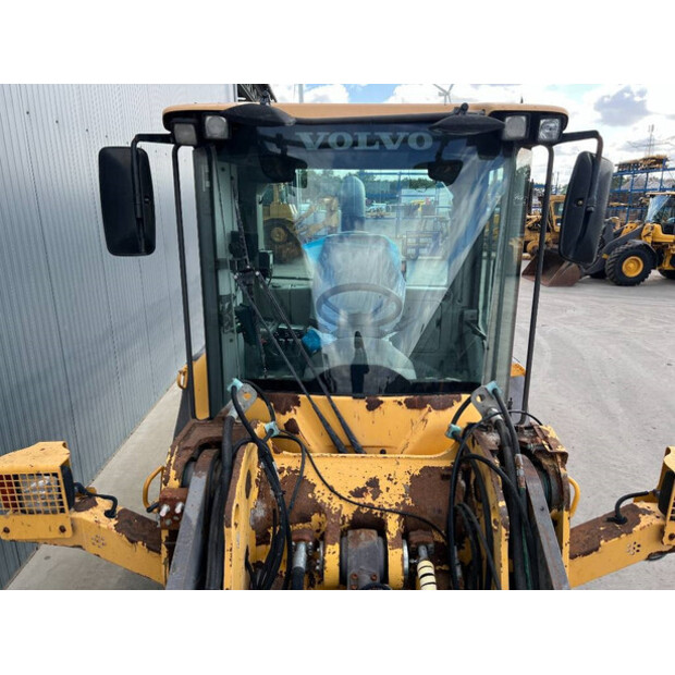 2011 Volvo L90F-44944423