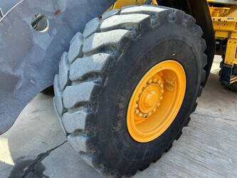 2011-volvo-l90f-1405090-44944449