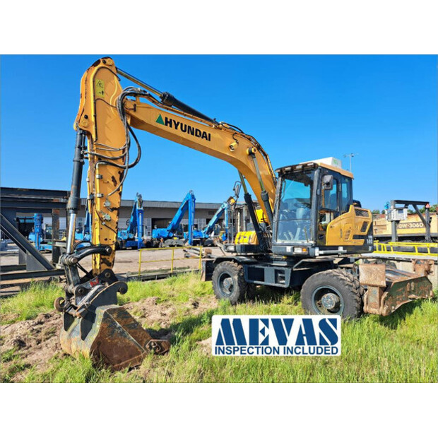 2018 Hyundai HW 140-44945223