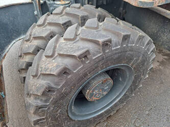 2018-hyundai-hw-140-44945228