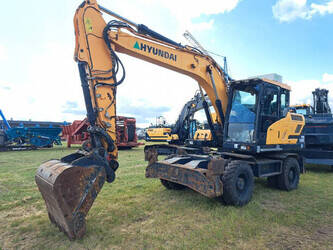 2018-hyundai-hw-140-44945236