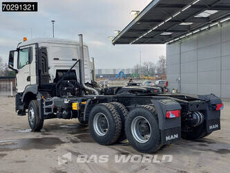 2025-man-tgs-33-400-44945367