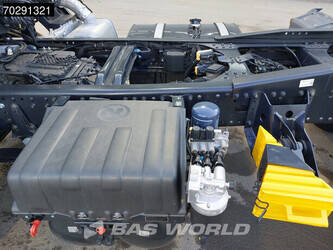 2025-man-tgs-33-400-44945375