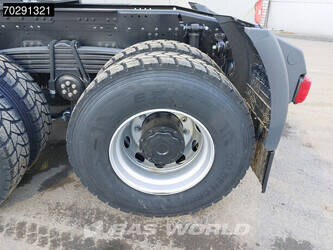 2025-man-tgs-33-400-44945383