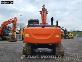 2015-hitachi-zx210lc-5b-1404852-44945455