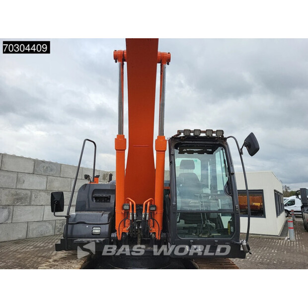 2015 Hitachi ZX210LC-5B-44945459