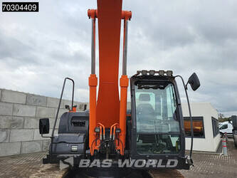 2015-hitachi-zx210lc-5b-1404852-44945459