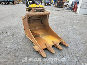 2015-hitachi-zx210lc-5b-1404852-44945465