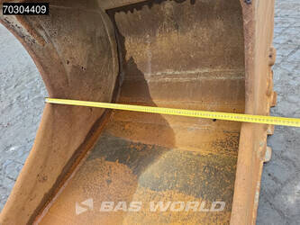 2015-hitachi-zx210lc-5b-1404852-44945466