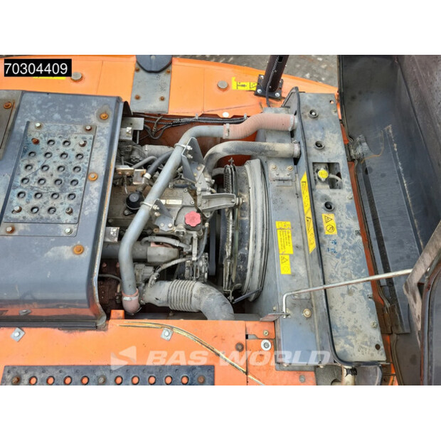 2015 Hitachi ZX210LC-5B-44945470