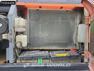 2015-hitachi-zx210lc-5b-1404852-44945474