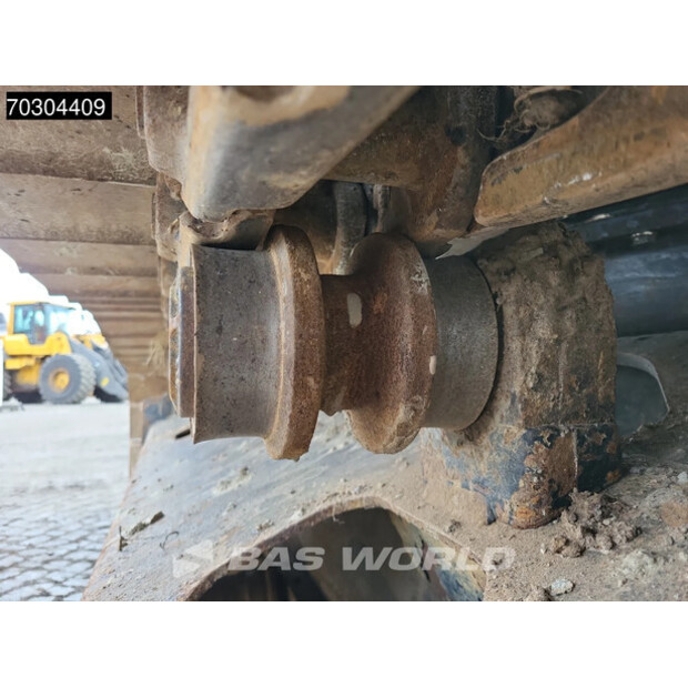 2015 Hitachi ZX210LC-5B-44945480