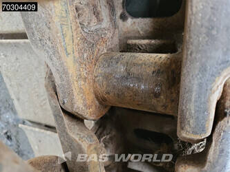 2015-hitachi-zx210lc-5b-1404852-44945481