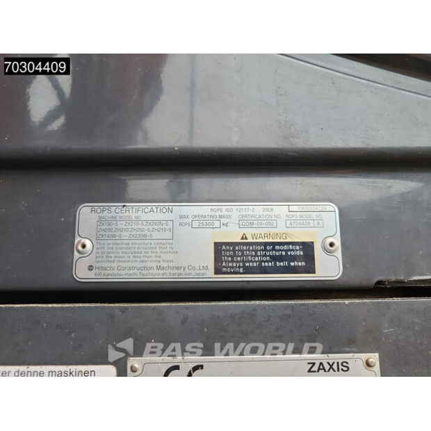 2015 Hitachi ZX210LC-5B-44945495