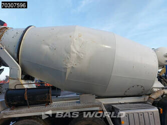 2017-mercedes-benz-arocs-3240-1404859-44945553