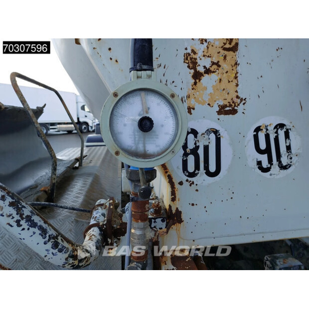 2017 Mercedes-Benz AROCS 3240-44945557