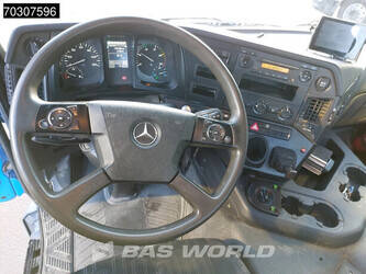 2017-mercedes-benz-arocs-3240-1404859-44945568